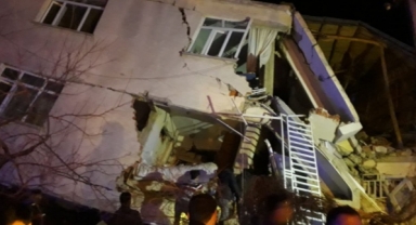 Malatya ve Hatay'da art arda depremler!
