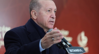 Cumhurbaşkanı Erdoğan: 'Oy pusulasının bir yanında huzur olacak, diğer tarafında kavga olacak, kriz olacak'