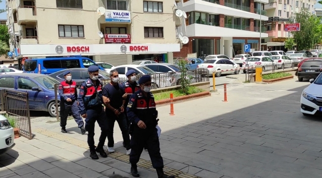 33 yıl hapis cezası olan şüpheliyi jandarma yakaladı