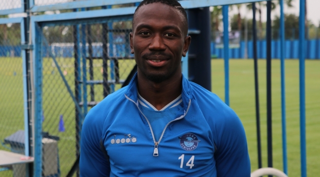 Adana Demirspor'un golcüsü Pa Dibba mutluluğu Adana'da buldu