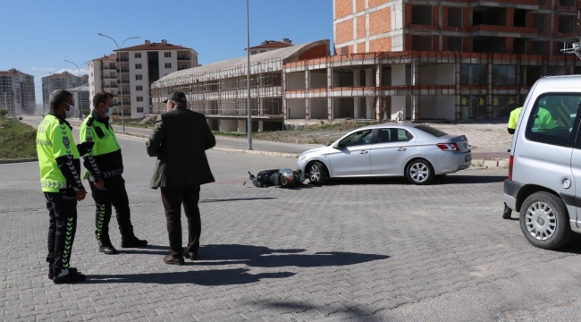 Afyonkarahisar'da motosiklet kazası: 1 kişi yaralandı