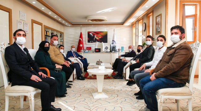 AK Parti İl Teşkilatından Rektör Türkmen'e hayırlı olsun ziyareti