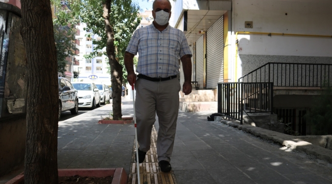 Altı Nokta Körler Derneği, Beykent Üniversitesi Rektörü Ferman'ı istifaya davet etti