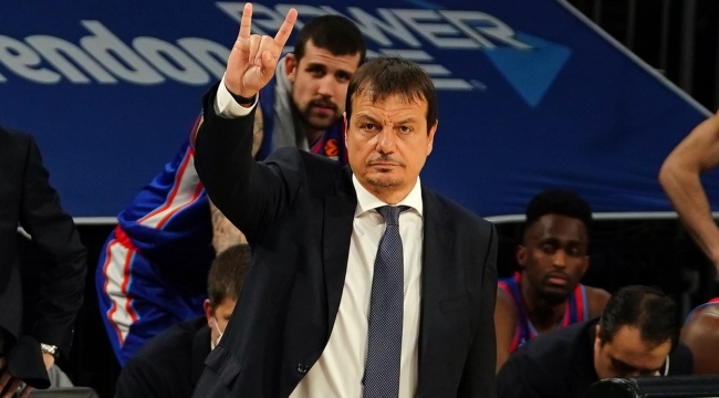 Anadolu Efes, Ergin Ataman'la sözleşme yeniledi
