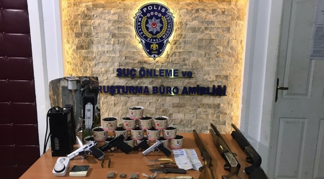 Ankara'da uyuşturucu yetiştirilen eve polis baskını
