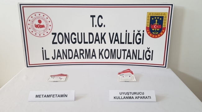 Araçta uyuşturucu ele geçirildi