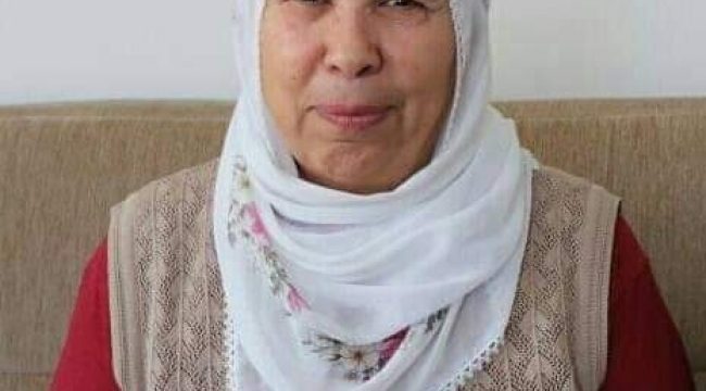 Bahçeye çıktığı sırada yıldırım düşmesi sonucu hayatını kaybetti