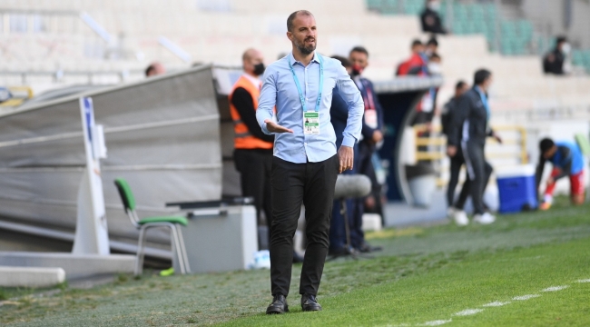 Bursaspor Teknik Direktörü Mustafa Er: "Oyuncularımız Avrupa kulüplerinin radarına girdi"