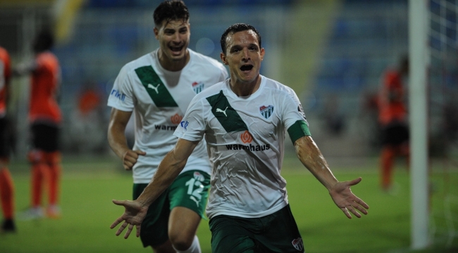 Bursaspor'un efsane ismi Batalla, Mustafa Er'in ekibine dahil oldu