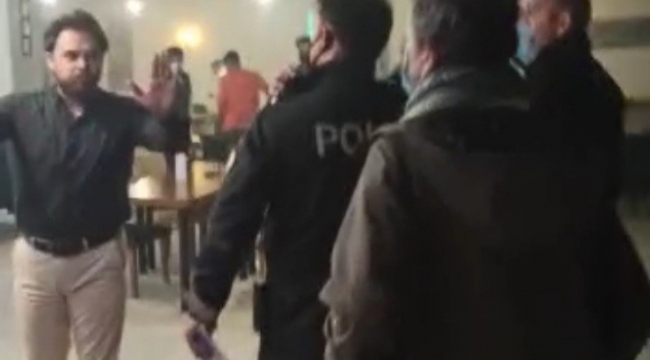 Doğubayazıt'ta gizlice müşteri alan 2 kafeye polis baskını