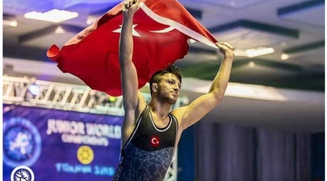 Erkan Ergen, U23 Avrupa Güreş Şampiyonası'nda bronz madalya kazandı