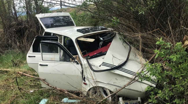 Erzincan'da trafik kazası: 3 yaralı