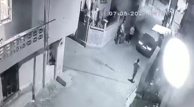 Kısıtlamada arabayla hız yapan kişilerle kavga ettiler