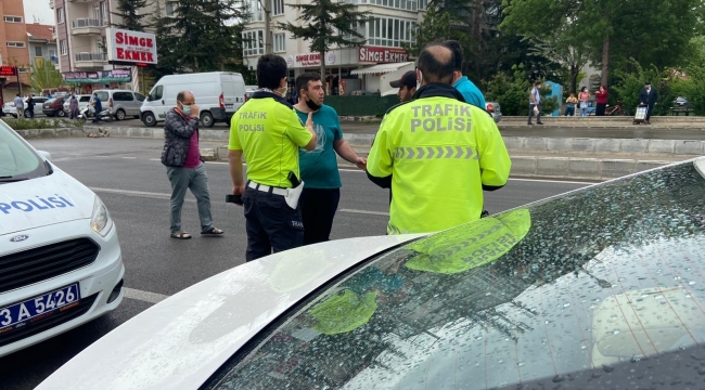 Küçük çocuğun metrelerce yükseğe savrulduğu anlar güvenlik kamerasında