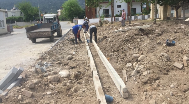 Kuleli Parkta çevre düzenlemesi