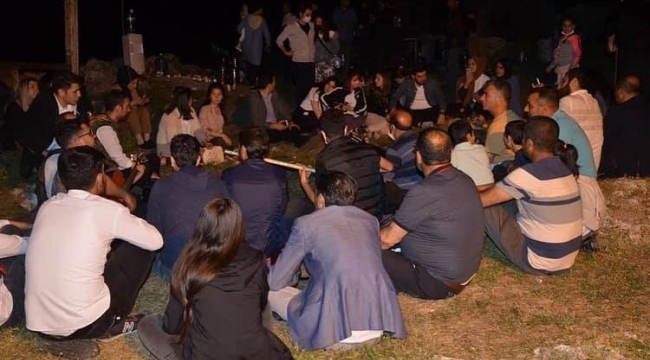 Kültür gezisinde korona virüsü yok saydılar