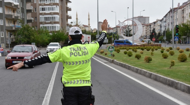 Nevşehir Emniyeti denetimlerini sıklaştırdı