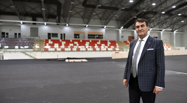 Osmangazi atletizm salonu açılış için gün sayıyor
