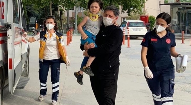 Otomobil ile hafif ticari araç çarpıştı: 4 yaralı