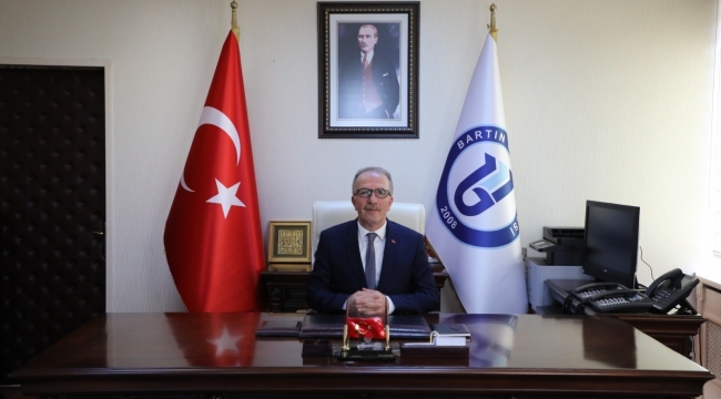 Rektör Uzun'un "Kadir Gecesi" mesajı