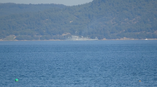 Rus mayın tarama gemisi 'Kovrovets' Çanakkale Boğazı'ndan geçti