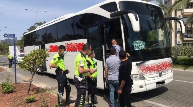 Seyahat izin belgesi olmayan yolcular denetimlere takıldı