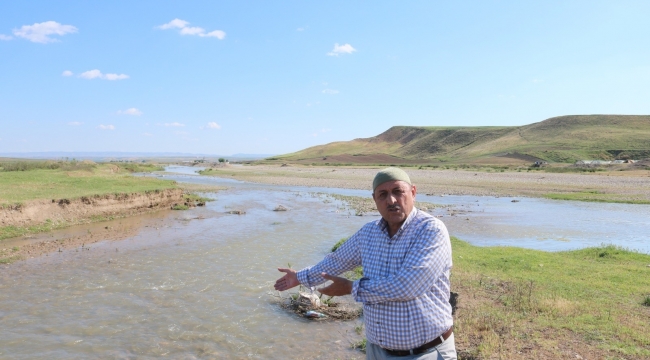 Sifon bozuldu 20 bin dönüm arazi susuz kaldı