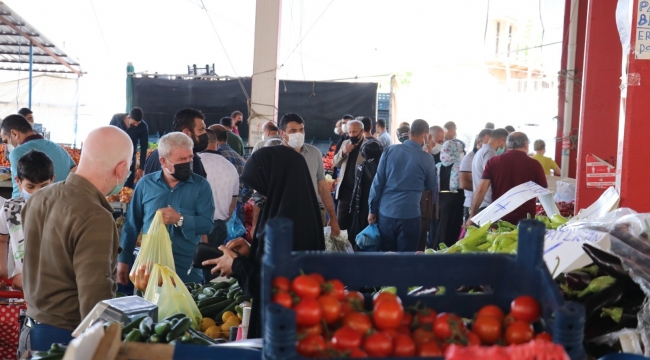 Siirt'te açılan semt pazarında kurallar hiçe sayıldı
