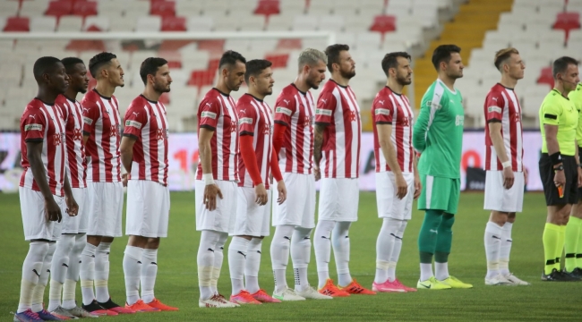 Sivasspor'un yenilmezlik serisi 17 maça çıktı