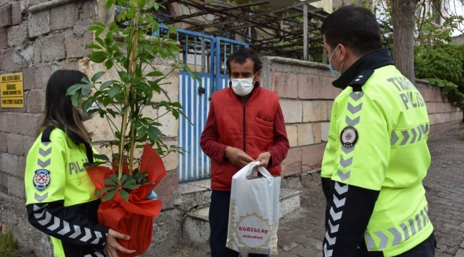 Trafik haftasında, trafik kazası geçiren vatandaşlar ziyaret edildi