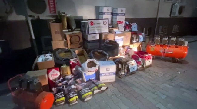Üstü kozmetik dükkanı, altı kaçak sigara imalathanesi
