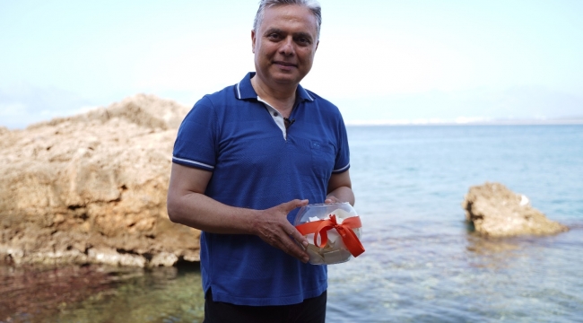 Uysal, Muratpaşalıların dileklerini Akdeniz'le buluşturdu