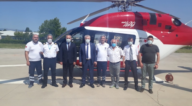 Ambulans helikopter acil hastalara hızır gibi yetişiyor