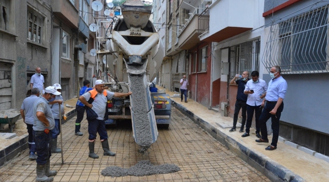 Balıkpazarı yolları yenileniyor