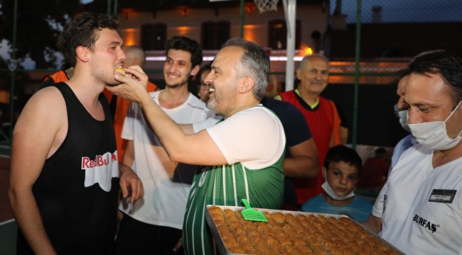 Başkan Aktaş, 'İhtiyar Delikanlılar' ile kapıştı