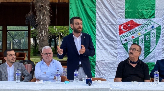 Emin Adanur: "Bursaspor'un geleceği 500 bin Euro'ya çöp edilmiş"