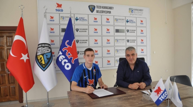 Fenerbahçeli eski futbolcu Mirkoviç'in oğlu Denis Meriç, TECO Karacabey Belediyespor'da