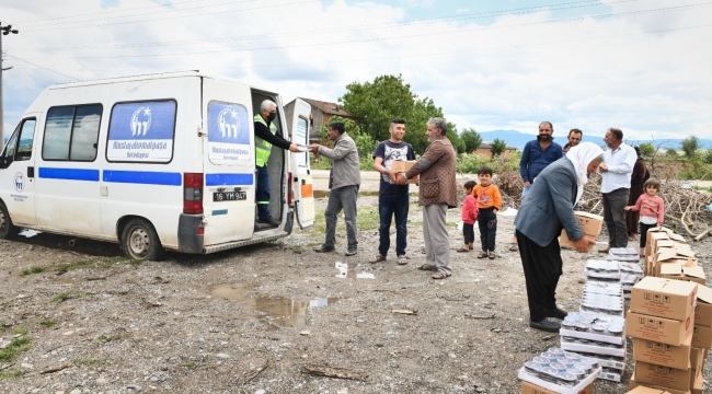 Mustafakemalpaşa'da mevsimlik işçilere özel destek