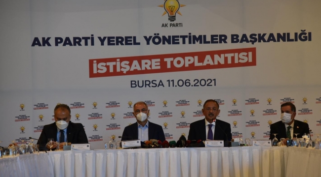 Özhaseki: "İstanbul ve Ankara belediyeleri algı ile yönetiliyor"