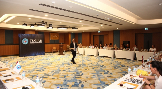 TÜGİAD, marka isimlerle yeni ufuklar açıyor