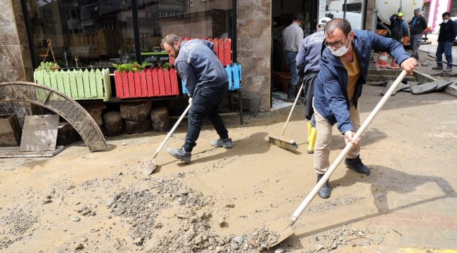 Türkyılmaz'dan Tirilye'ye geçmiş olsun ziyareti
