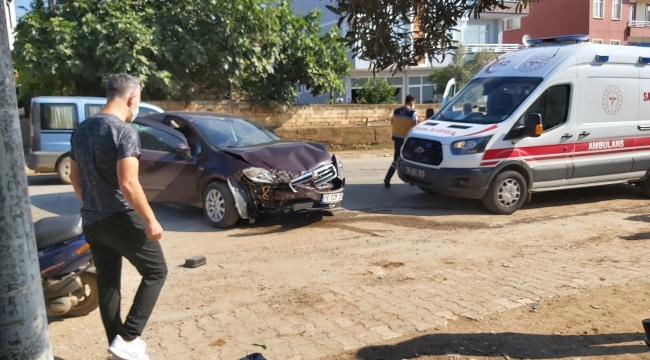 Virajı alamayan kadın sürücü duvara çarptı