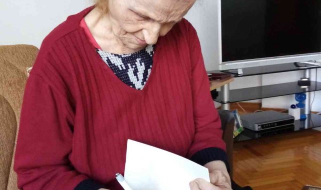 95 yaşında on sekizinci kitabını yazdı
