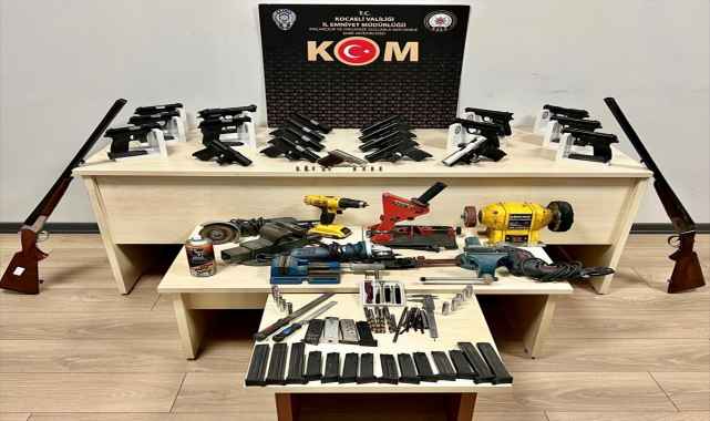 Kocaeli'de silah kaçakçılığı operasyonunda 4 şüpheli tutuklandı