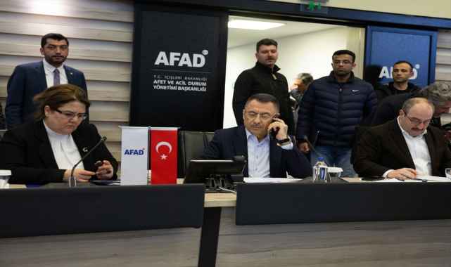 Kahramanmaraş merkezli depremler için AFAD Merkezinde yoğun mesai