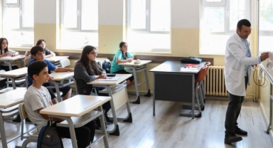 45 bin öğretmen alımına ilişkin atama takvimi ve branş bazında kontenjan dağılımı açıklandı