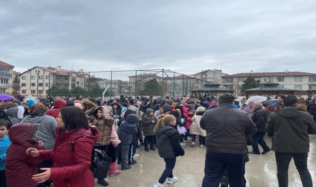 Bolu Valisi Kılıç'tan 4,8 büyüklüğündeki depreme ilişkin açıklama: