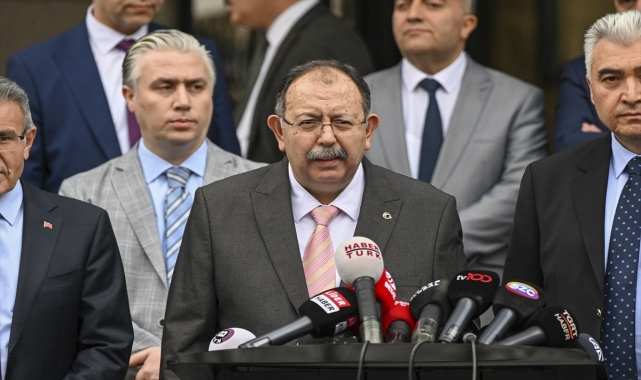 YSK Başkanı Yener, 26 partinin milletvekili aday listesini sunduğunu bildirdi