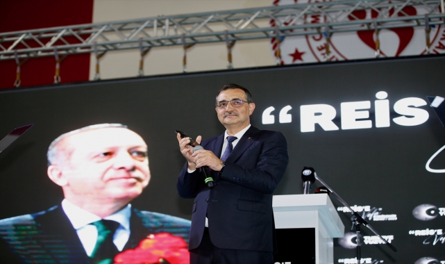 Bakan Dönmez, Eskişehir'de