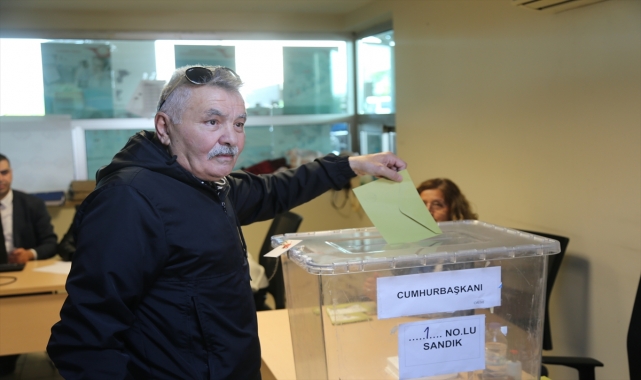 Cumhurbaşkanı Seçimi ikinci turu için sınır kapılarında oy verme işlemi başladı